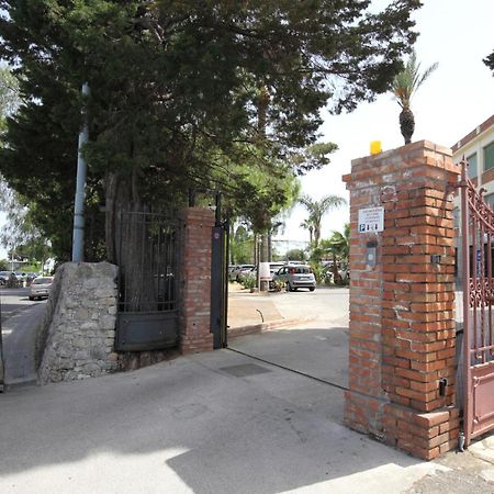 Lady Hill Bed & Breakfast Taormina Eksteriør bilde